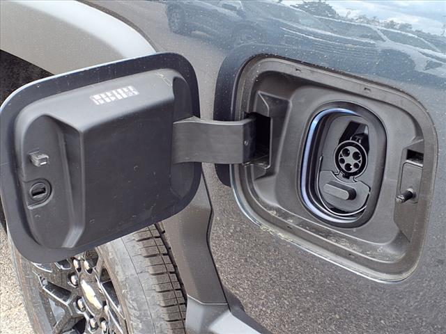 2025 Chevrolet Silverado EV LT