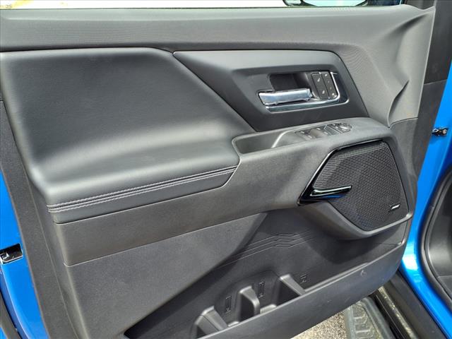 2025 Chevrolet Silverado EV LT