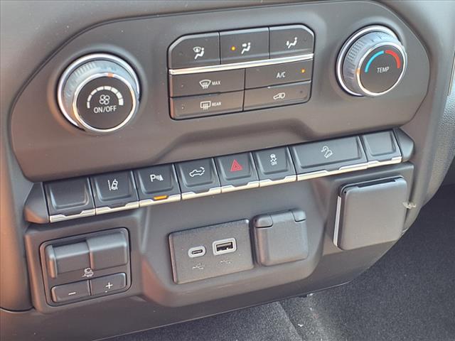 2025 Chevrolet Silverado 2500HD Custom
