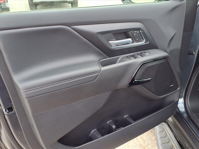 2025 Chevrolet Silverado EV LT