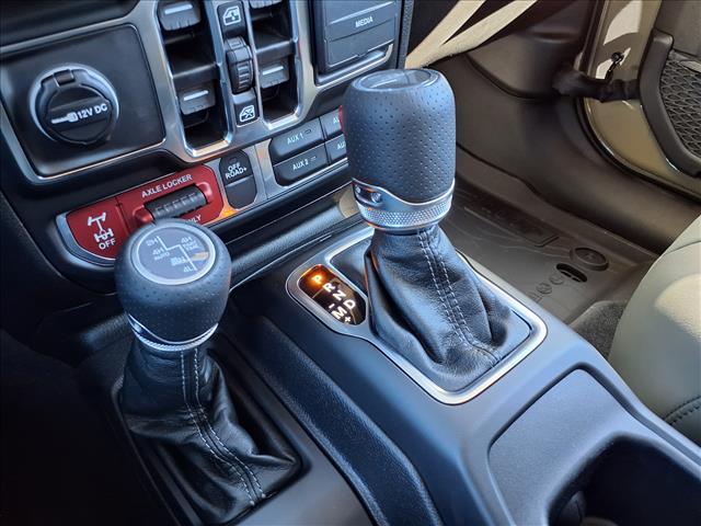 2025 Jeep Gladiator Mojave X