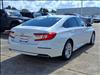 2019 Honda Accord LX - thumbnail 10