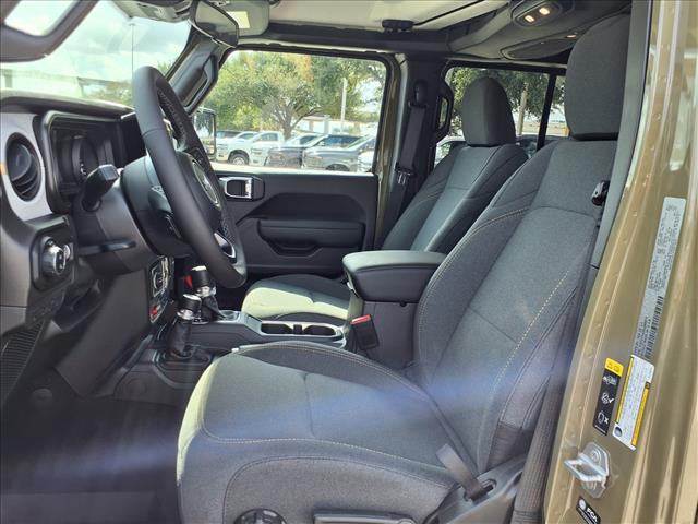 2025 Jeep Gladiator Willys