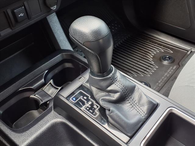 2022 Toyota Tacoma SR V6