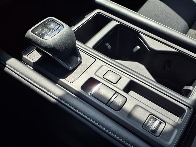 2023 Nissan Pathfinder S