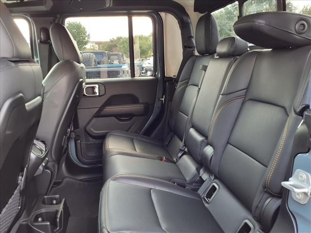 2025 Jeep Gladiator High Tide