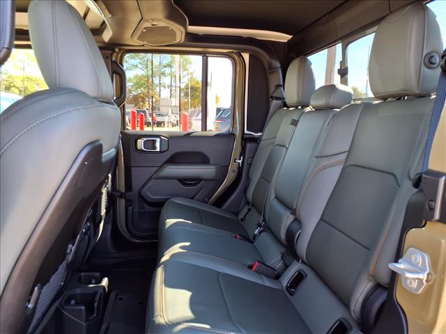 2025 Jeep Gladiator Mojave X