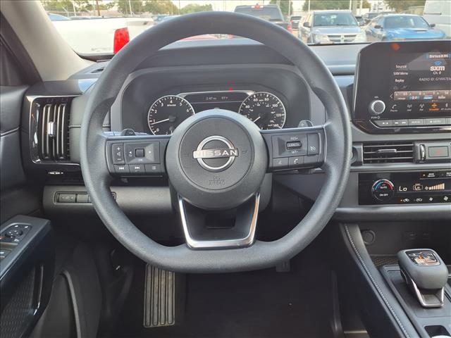 2023 Nissan Pathfinder S