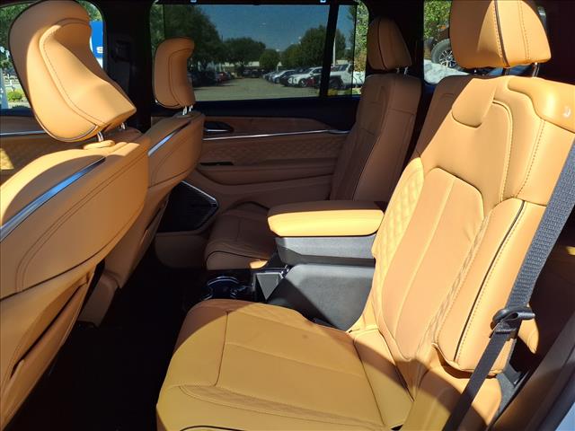 2025 Jeep Grand Cherokee L Summit Reserve