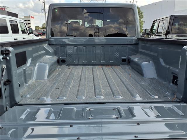 2025 Jeep Gladiator High Tide