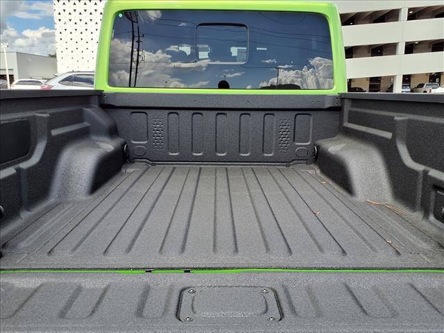 2025 Jeep Gladiator Mojave X