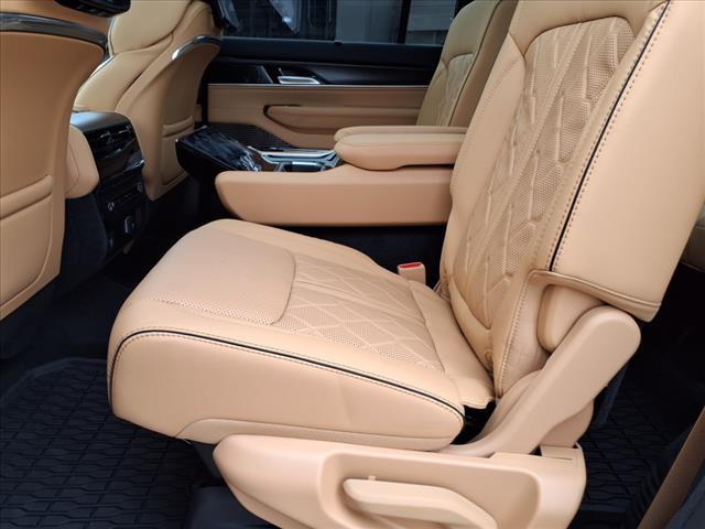 2025 Jeep Grand Wagoneer Series III Obsidian