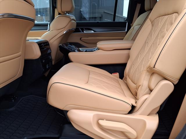 2025 Jeep Grand Wagoneer Series III Obsidian