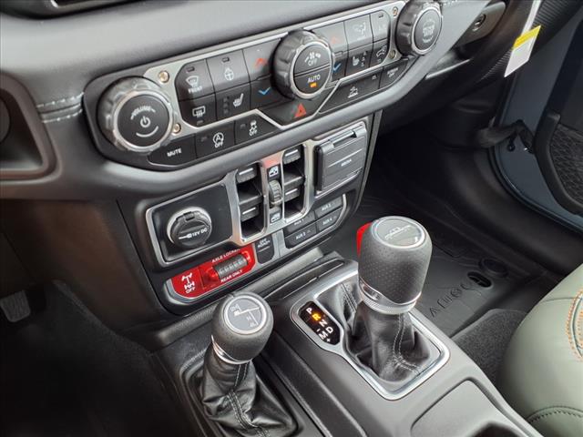 2025 Jeep Gladiator Mojave
