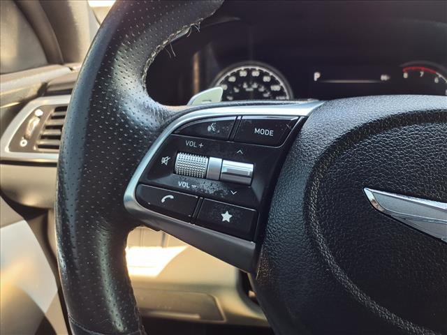 2022 Genesis G70 2.0T