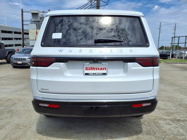 2025 Jeep Wagoneer Base