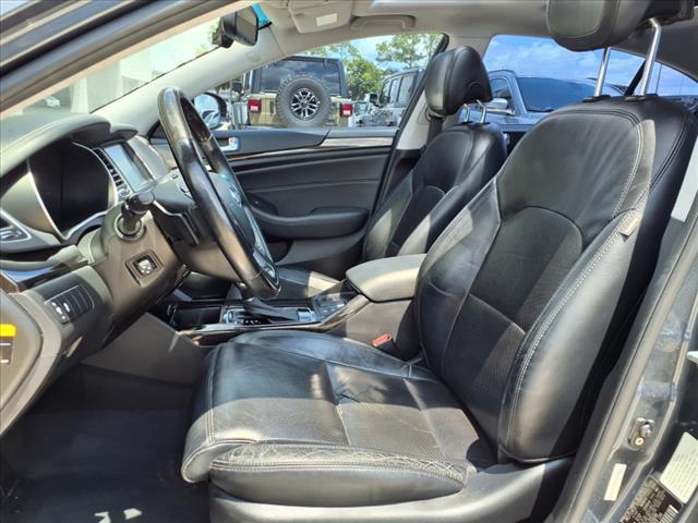 2014 Kia Cadenza Premium