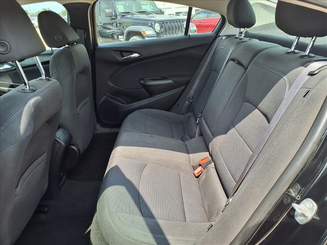 2017 Chevrolet Cruze LT Auto