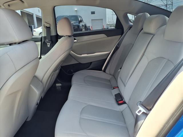 2018 Hyundai SONATA SE