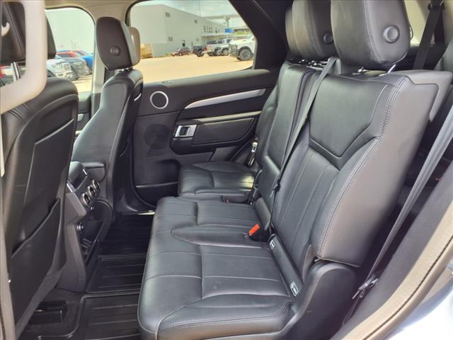 2020 Land Rover Discovery Landmark Edition