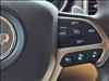2014 Jeep Grand Cherokee Overland - thumbnail 17