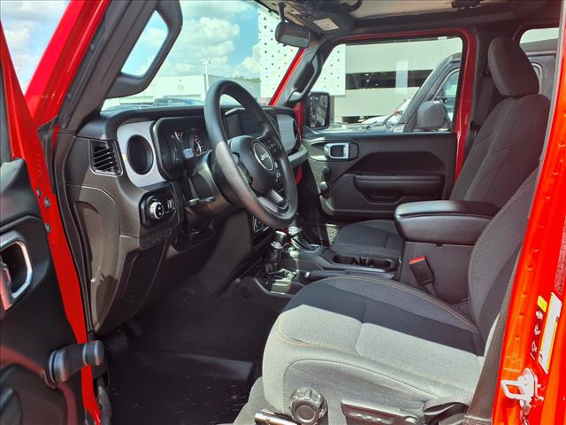 2024 Jeep Gladiator Sport