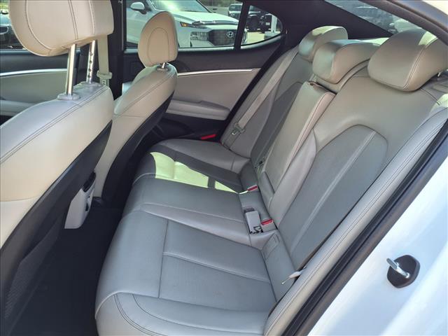 2022 Genesis G70 2.0T