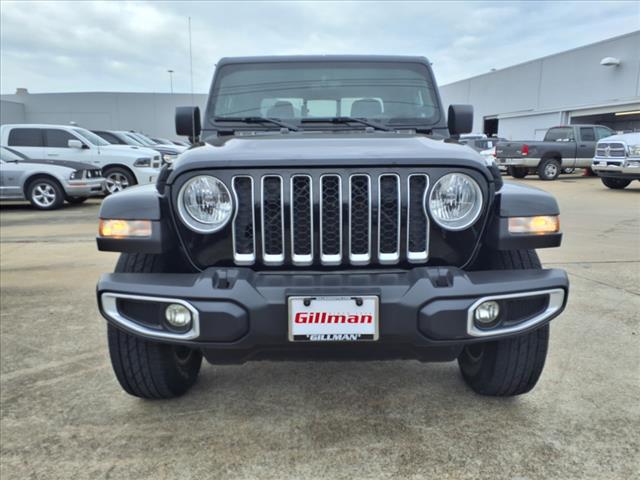 2023 Jeep Gladiator Overland