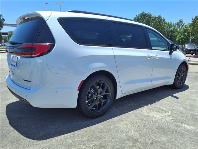 2025 Chrysler Pacifica Limited