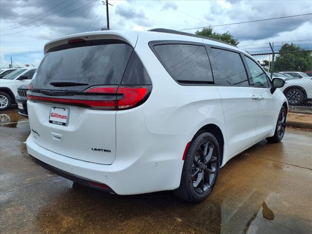 2025 Chrysler Pacifica Limited