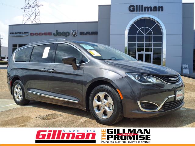 2018 Chrysler Pacifica Hybrid Touring L