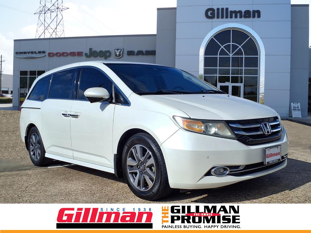 2016 Honda Odyssey Touring Elite 4dr Mini-Van - main photo