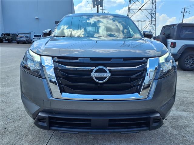 2023 Nissan Pathfinder S