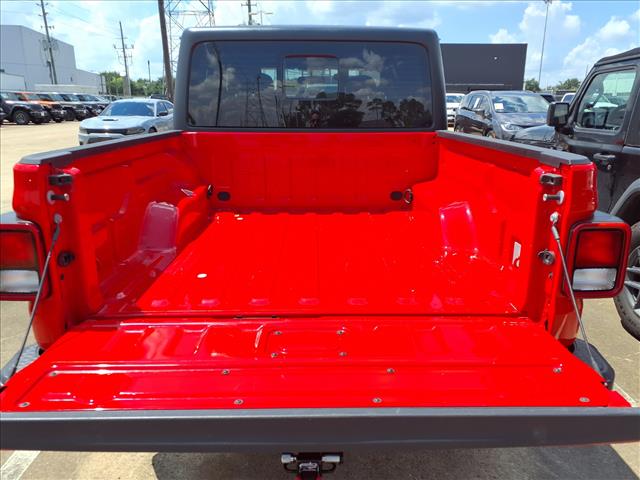 2024 Jeep Gladiator Sport