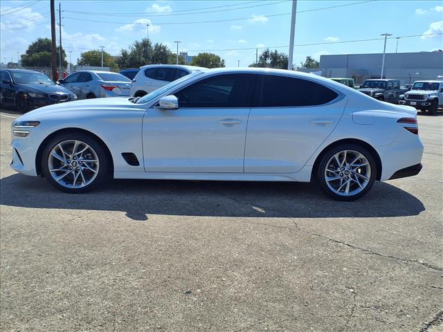2022 Genesis G70 2.0T