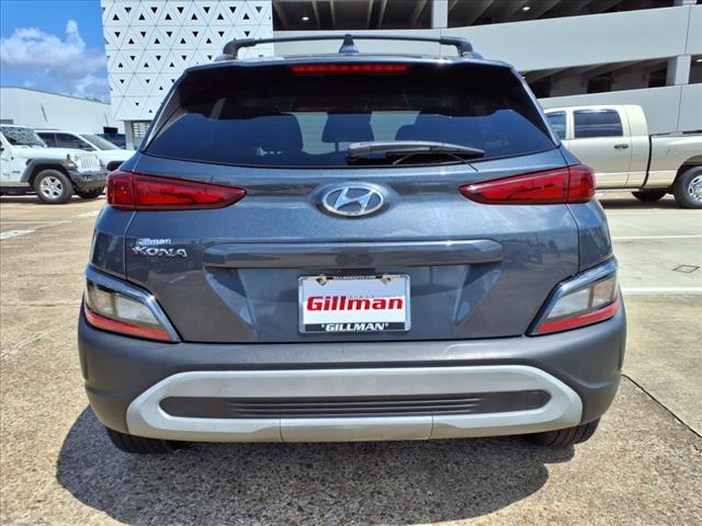 2022 Hyundai KONA SEL