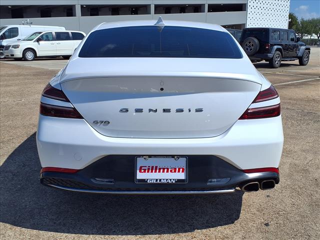 2022 Genesis G70 2.0T