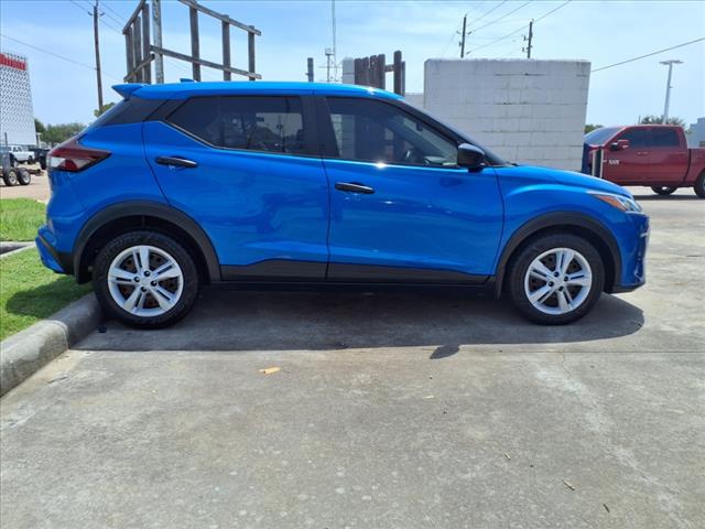 2022 Nissan Kicks S