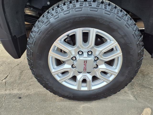 2024 GMC Sierra 2500HD SLT