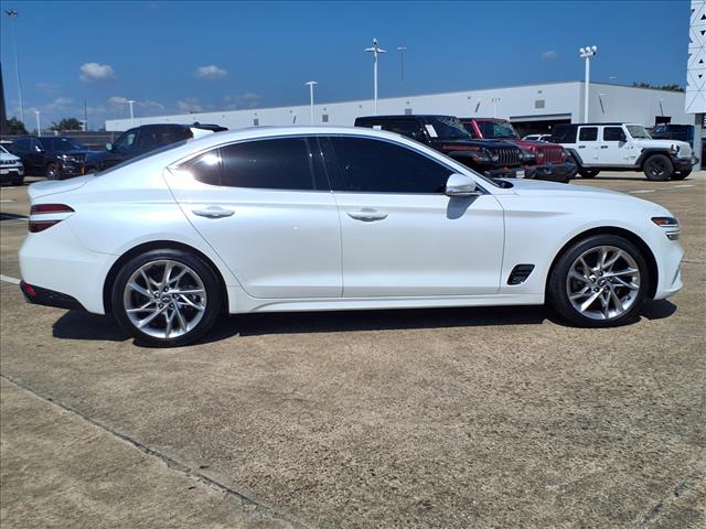 2022 Genesis G70 2.0T