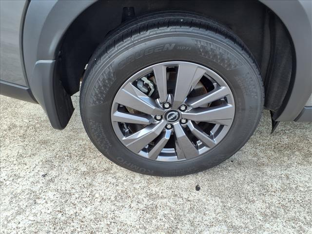 2023 Nissan Pathfinder S