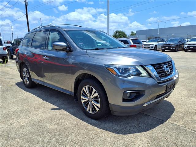 2017 Nissan Pathfinder 
