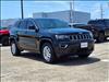 2019 Jeep Grand Cherokee Laredo - thumbnail 2
