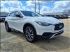2018 INFINITI QX30 Luxury - thumbnail 2