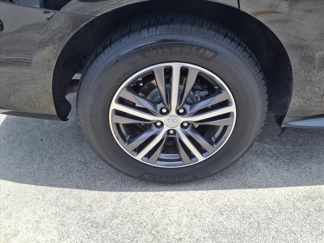 2016 INFINITI QX60 Base