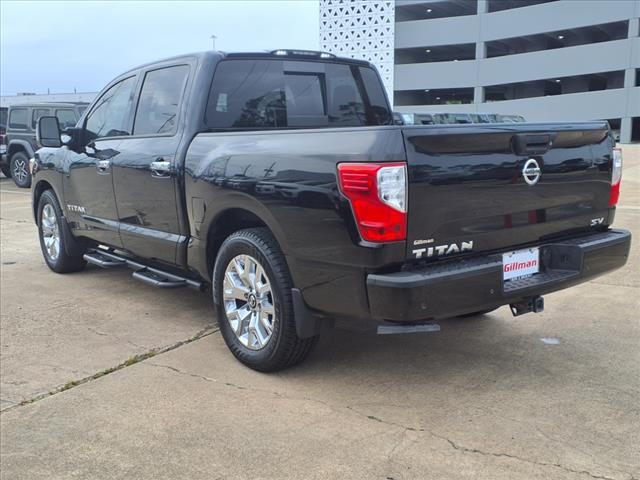 2021 Nissan Titan SV