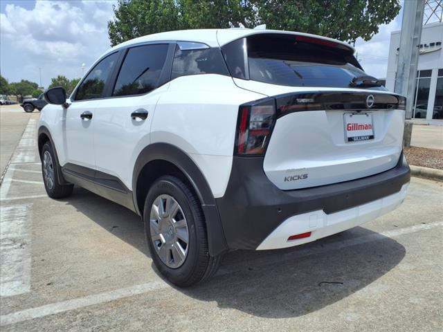 2025 Nissan Kicks S