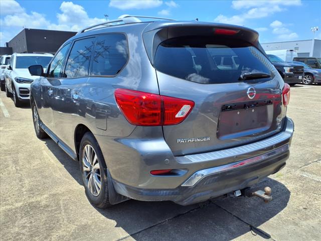 2017 Nissan Pathfinder 
