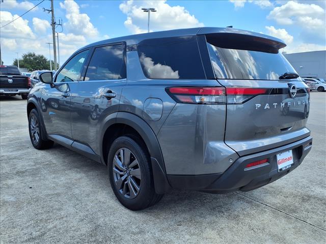 2023 Nissan Pathfinder S