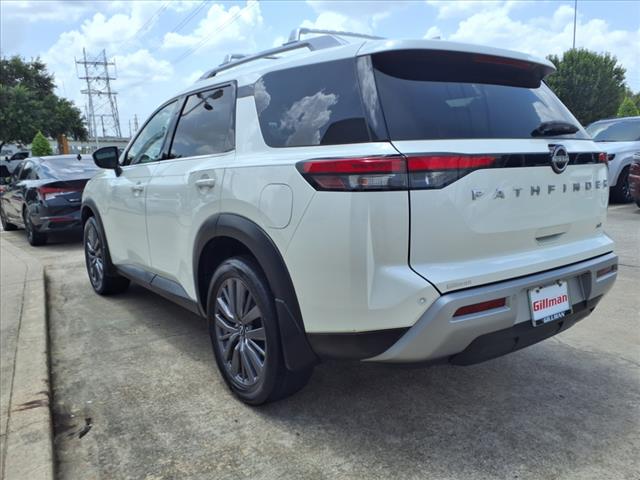 2024 Nissan Pathfinder SL